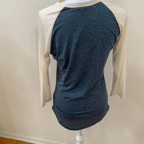 LuLaRoe Randy Baseball Tee Blue & Cream Raglan Sleeve Womens Small - Picture 3 of 5